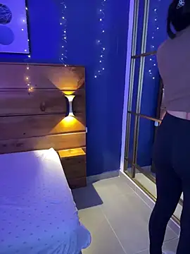 Snapshot of mahia_queen chatting on 03-14-26, 11:15 mahia queen online show from 03-14-26, 11:15