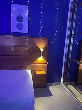 Snapshot of mahia_queen chatting on 04-08-26, 11:32 mahia queen online show from 04-08-26, 11:32