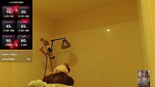 Blondiewithanass online show from 02-12-26, 01:44