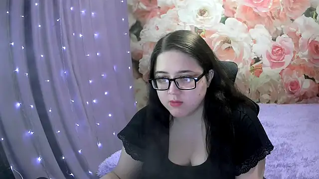 Snapshot of OverseerX chatting on 10-14-25, 10:10 OverseerX online show from 10-14-25, 10:10