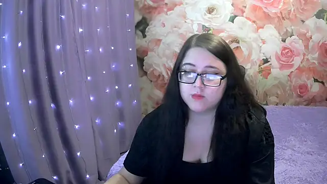 Snapshot of OverseerX chatting on 10-23-25, 08:51 OverseerX online show from 10-23-25, 08:51