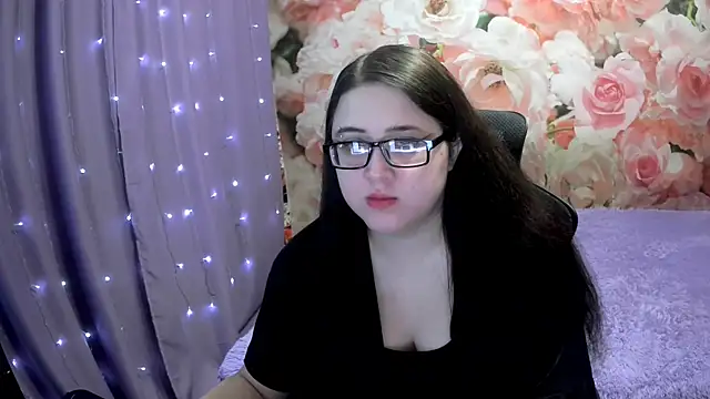 Snapshot of OverseerX chatting on 10-31-25, 08:43 OverseerX online show from 10-31-25, 08:43