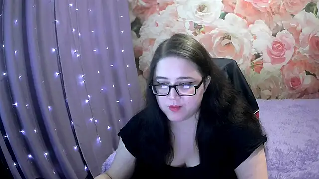 Snapshot of OverseerX chatting on 11-17-25, 08:58 OverseerX online show from 11-17-25, 08:58