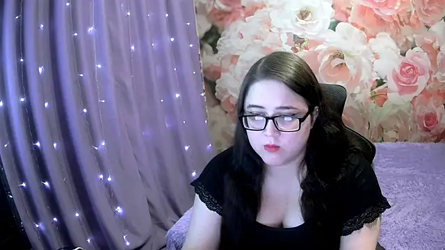 Snapshot of OverseerX chatting on 11-20-25, 08:19 OverseerX online show from 11-20-25, 08:19