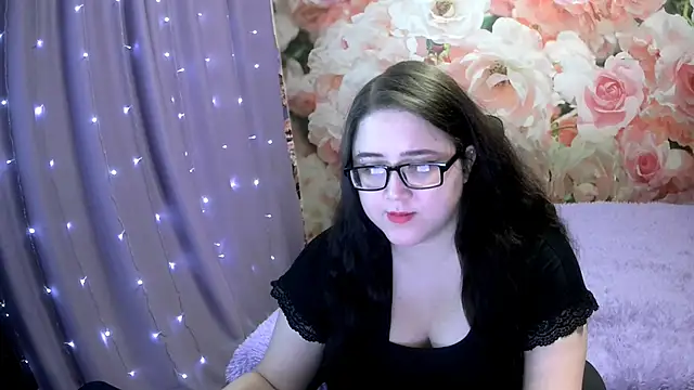 Snapshot of OverseerX chatting on 11-23-25, 10:09 OverseerX online show from 11-23-25, 10:09