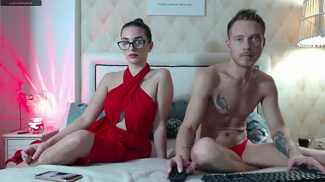 JessicaSteve online show from 10-15-25, 09:15