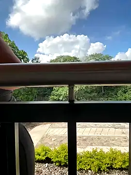 Snapshot of DIANITA_1988 chatting on 11-08-25, 02:39 DIANITA 1988 online show from 11-08-25, 02:39