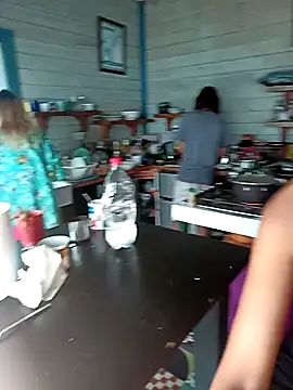 Luna-Natural online show from 02-04-25, 05:55