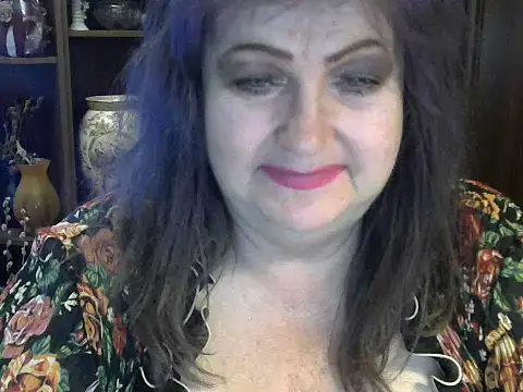 ElenaZed online show from 12-19-24, 06:01