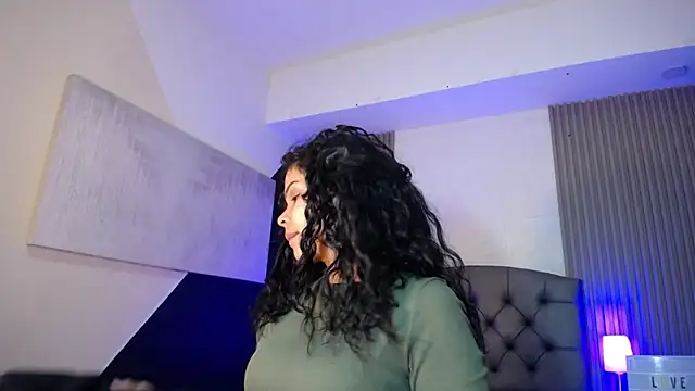 ximena diaz online show from 03-17-25, 09:34