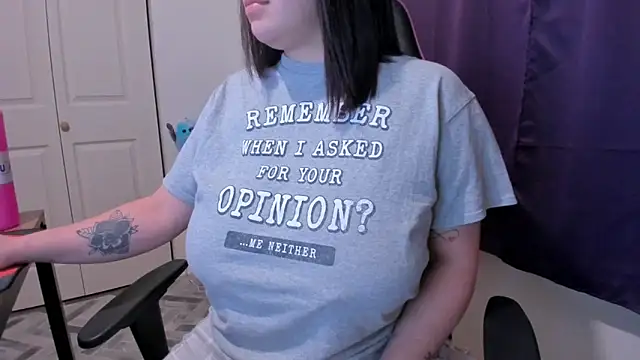 Snapshot of Bigt3ti chatting on 01-23-25, 08:57 Bigt3ti online show from 01-23-25, 08:57