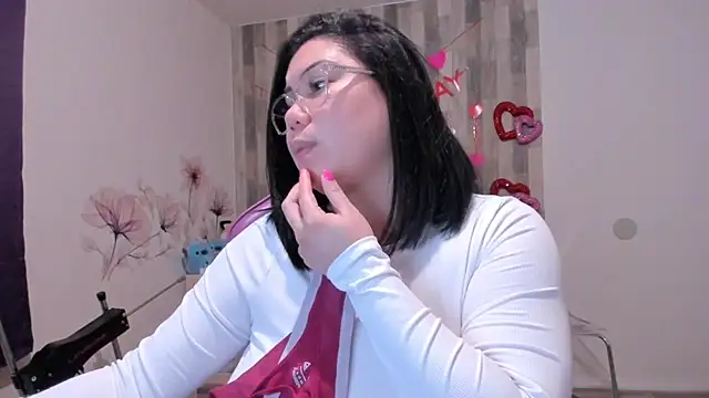 Snapshot of Bigt3ti chatting on 02-02-25, 03:54 Bigt3ti online show from 02-02-25, 03:54