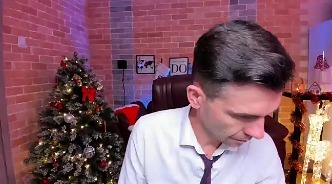 SteveTiger online show from 01-01-25, 02:42