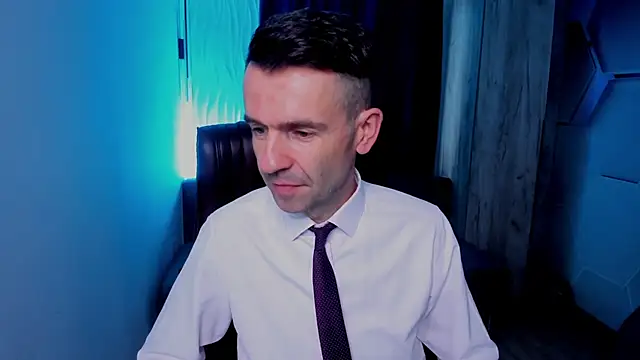 Snapshot of SteveTiger chatting on 11-07-25, 09:53 SteveTiger online show from 11-07-25, 09:53