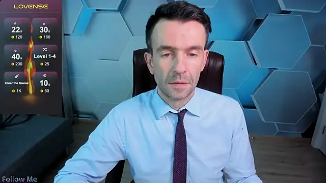 SteveTiger online show from 11-23-25, 03:45