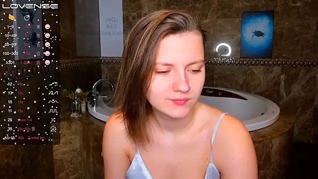 MelindaTin online show from 12-06-24, 01:07