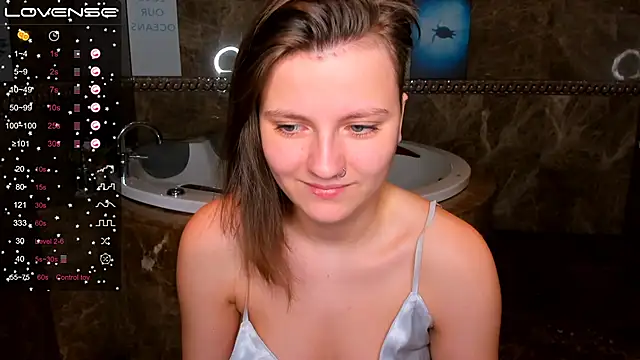 MelindaTin online show from 12-07-24, 04:20