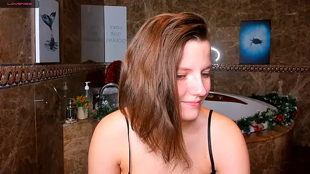 MelindaTin online show from 12-27-24, 01:22