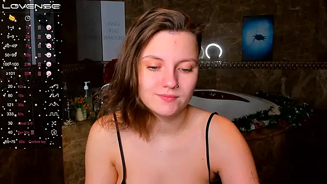 MelindaTin online show from 01-04-25, 01:31