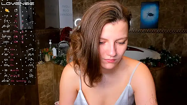 MelindaTin online show from 01-22-25, 01:31