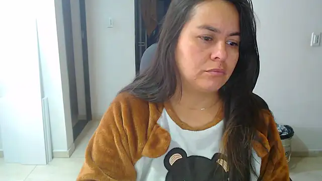 Ixchel Anaid online show from 10-09-25, 11:52