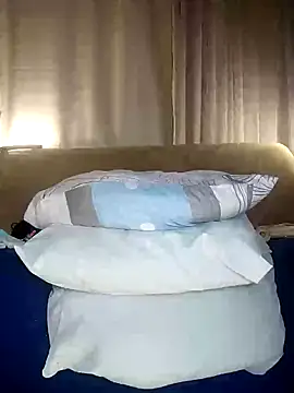 estrella tasty online show from 03-21-25, 02:39