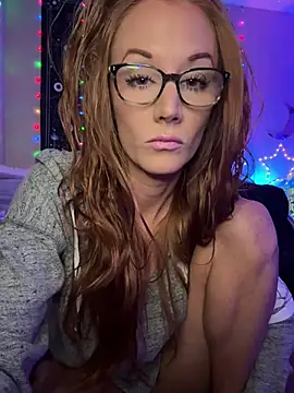 Snapshot of Lexi_Star chatting on 03-13-25, 04:05 Lexi Star online show from 03-13-25, 04:05