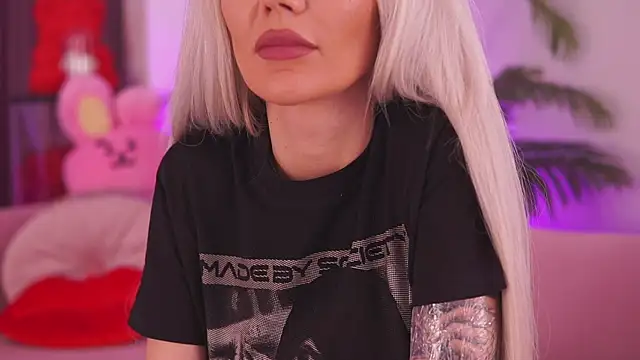 fallingangel online show from 01-18-25, 03:27