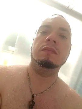 latinoflpr online show from 12-16-25, 01:54