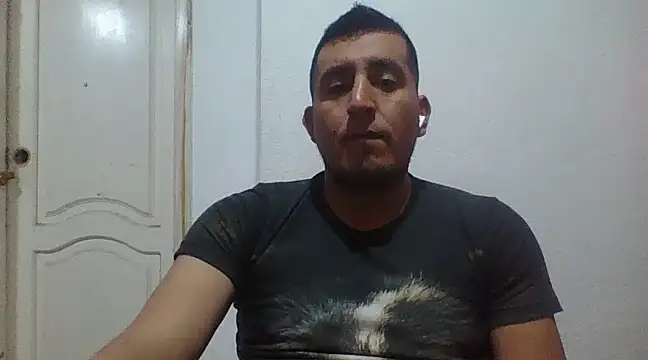 Snapshot of LvMaykel1 chatting on 02-17-25, 08:47 LvMaykel1 online show from 02-17-25, 08:47