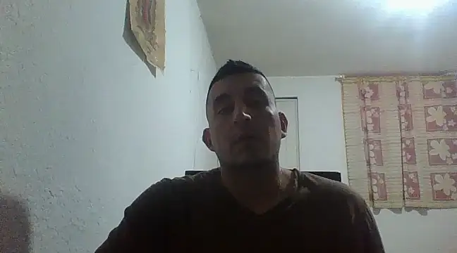 Snapshot of LvMaykel1 chatting on 03-07-25, 06:11 LvMaykel1 online show from 03-07-25, 06:11