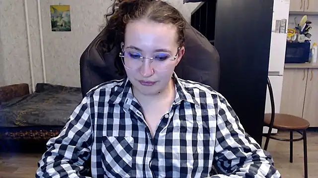 Snapshot of AnKey_Rayah chatting on 10-22-25, 03:56 AnKey Rayah online show from 10-22-25, 03:56