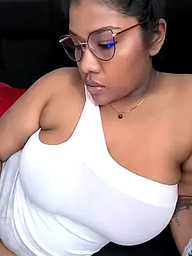 paola091 online show from 12-18-24, 02:10