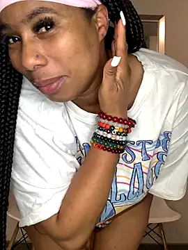 CurvyDesire1 online show from 10-23-25, 08:07