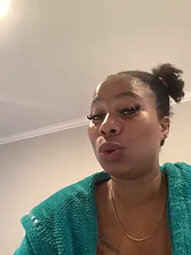 CurvyDesire1 online show from 03-11-26, 06:41