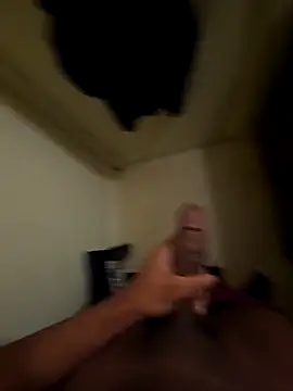 Snapshot of BBCBULLYSHOCK chatting on 10-29-25, 08:38 BBCBULLYSHOCK online show from 10-29-25, 08:38