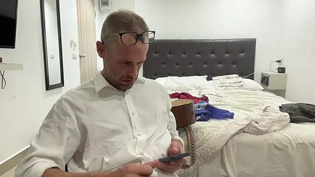 CamCrestXXX online show from 12-13-24, 04:33