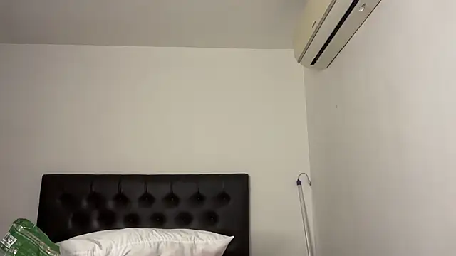 CamCrestXXX online show from 01-29-25, 09:44