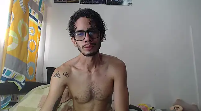 alisterxxx online show from 03-07-25, 07:49