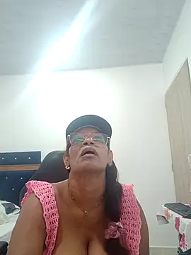 BustyMilf  online show from 10-12-25, 01:10