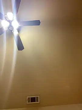 Snapshot of MzParker chatting on 01-11-26, 07:35 MzParker online show from 01-11-26, 07:35