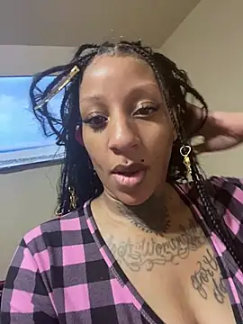 Snapshot of MzParker chatting on 04-08-26, 01:44 MzParker online show from 04-08-26, 01:44