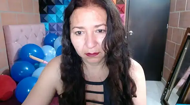 katifoxx online show from 12-21-24, 05:29