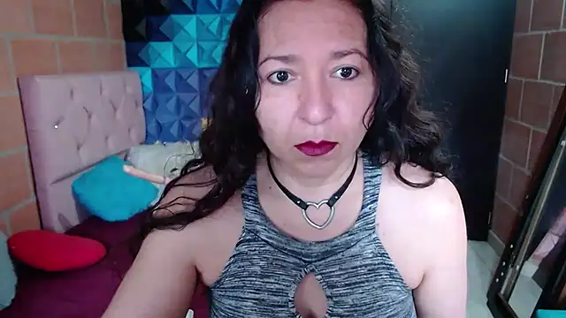 katifoxx online show from 12-30-24, 04:08