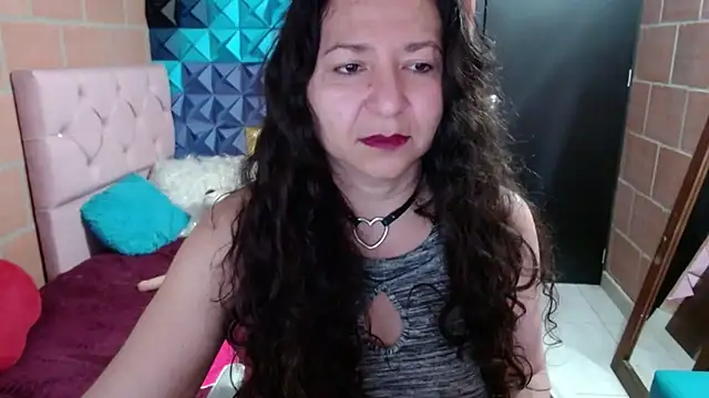 katifoxx online show from 01-05-25, 07:17