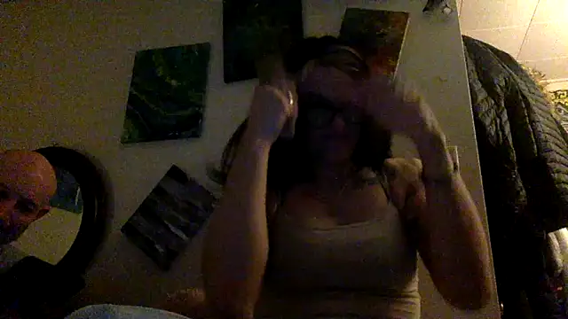 BLOSSOM GIRL online show from 01-18-25, 11:32