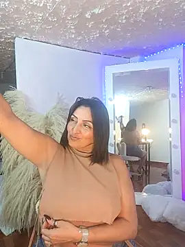 Snapshot of zullyxhot chatting on 11-09-25, 09:57 zullyxhot online show from 11-09-25, 09:57