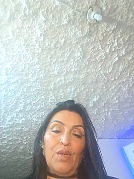 Snapshot of zullyxhot chatting on 11-14-25, 08:07 zullyxhot online show from 11-14-25, 08:07