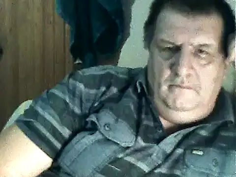 Snapshot of Vyrtous579 chatting on 12-25-24, 03:17 Vyrtous579 online show from 12-25-24, 03:17