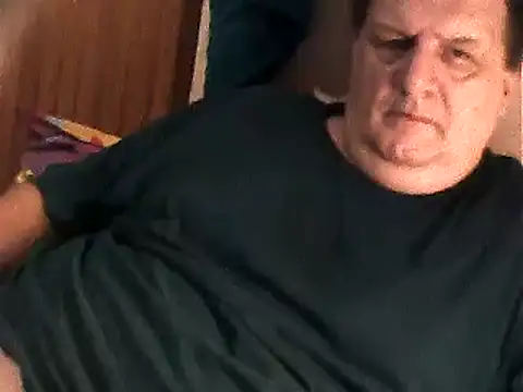 Snapshot of Vyrtous579 chatting on 02-07-25, 03:19 Vyrtous579 online show from 02-07-25, 03:19